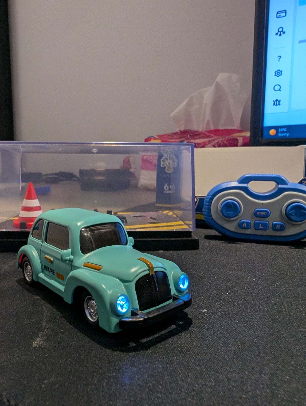 Mini RC Alloy Car – 1:64 Scale