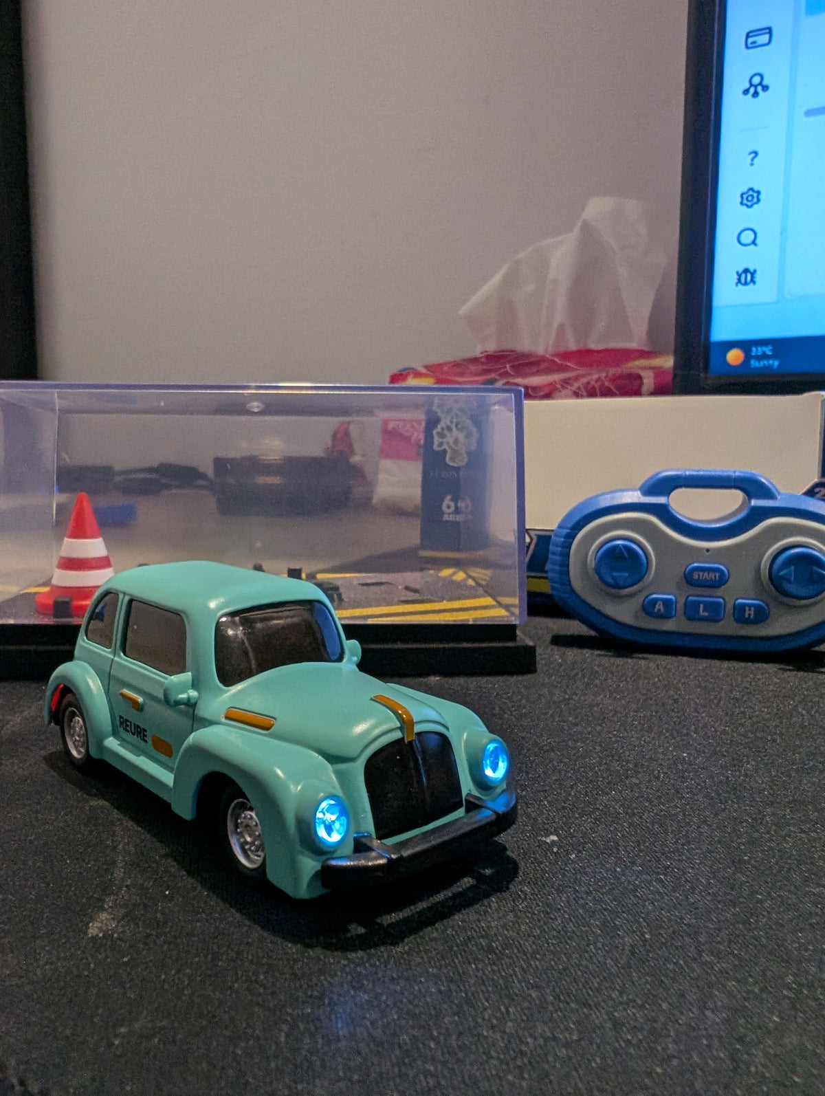 Mini RC Alloy Car – 1:64 Scale