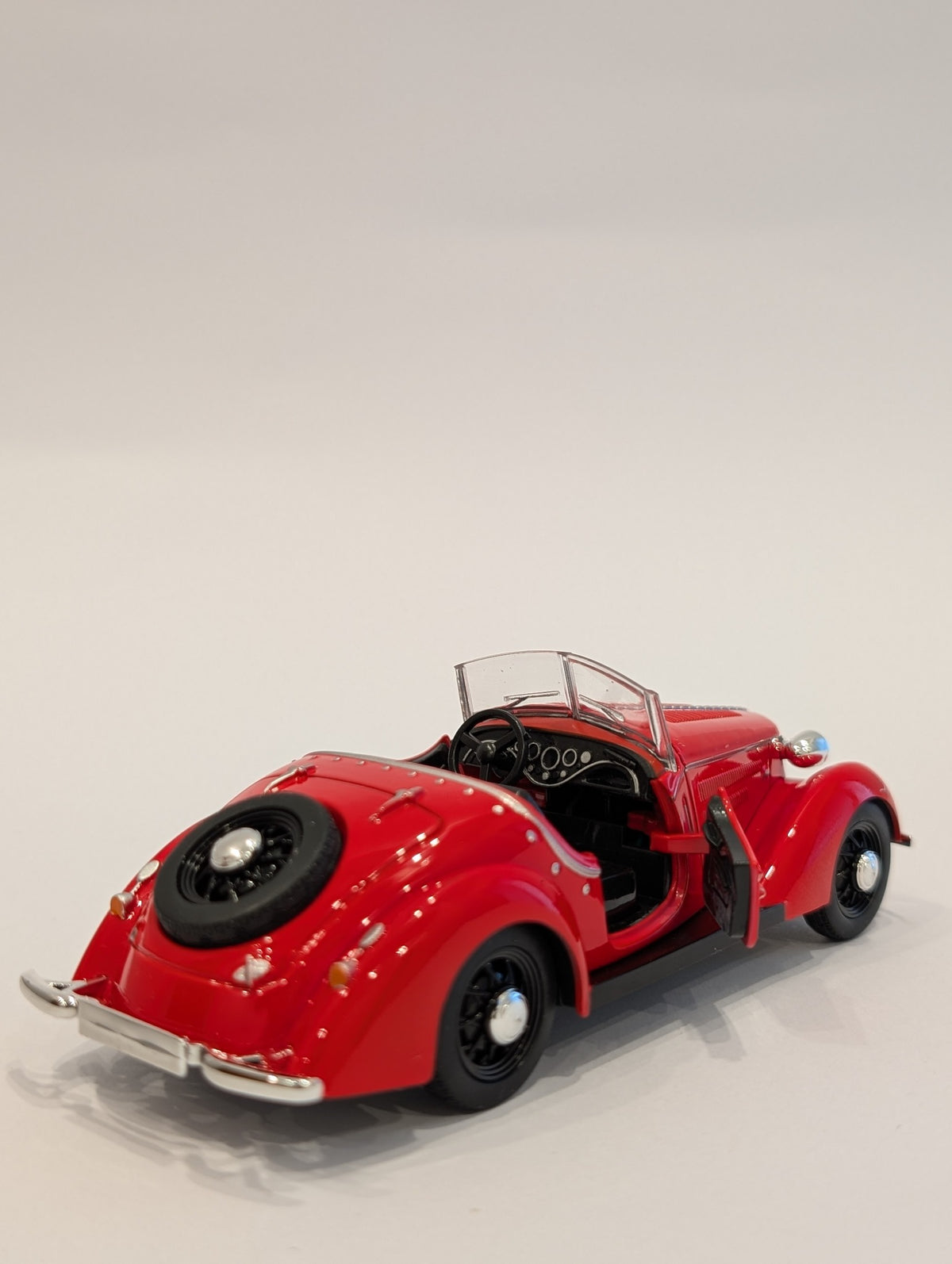 Wanderer W25K original rear three-quarter view with opening door