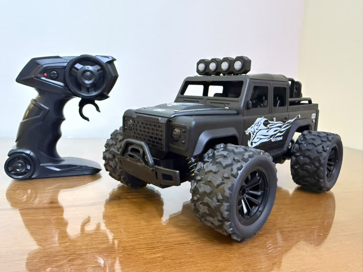 1:16 DEFENDER OFF-ROAD JEEP High-Speed