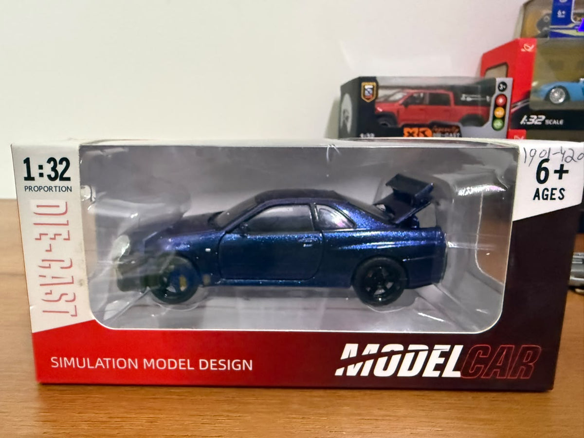 Skyline R34 1:32 diecast model in its original box