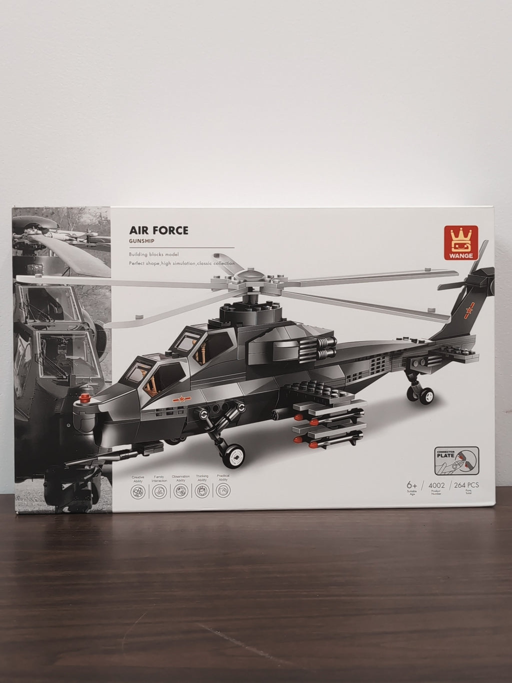 WANGE 4002 Gunship Helicopter — original box photo