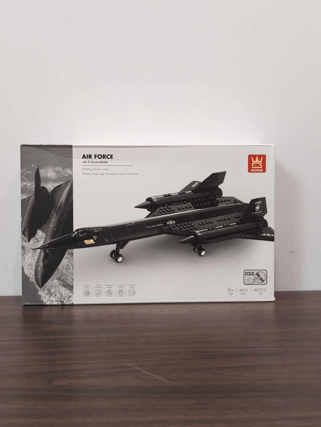 WANGE 4005 SR-71 Blackbird — original box photo